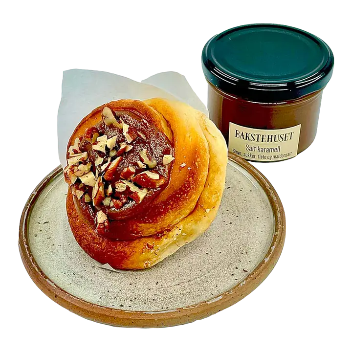 Boller med Salt Karamell og Pekan  - Master